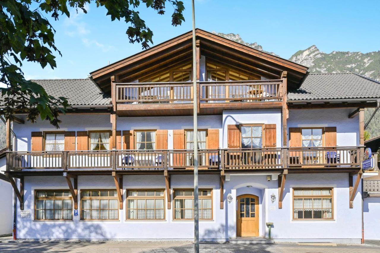 Katharinenhof Ferienwohnung Alpspitz การ์มิช-พาร์เทนเคียร์เชน ภายนอก รูปภาพ