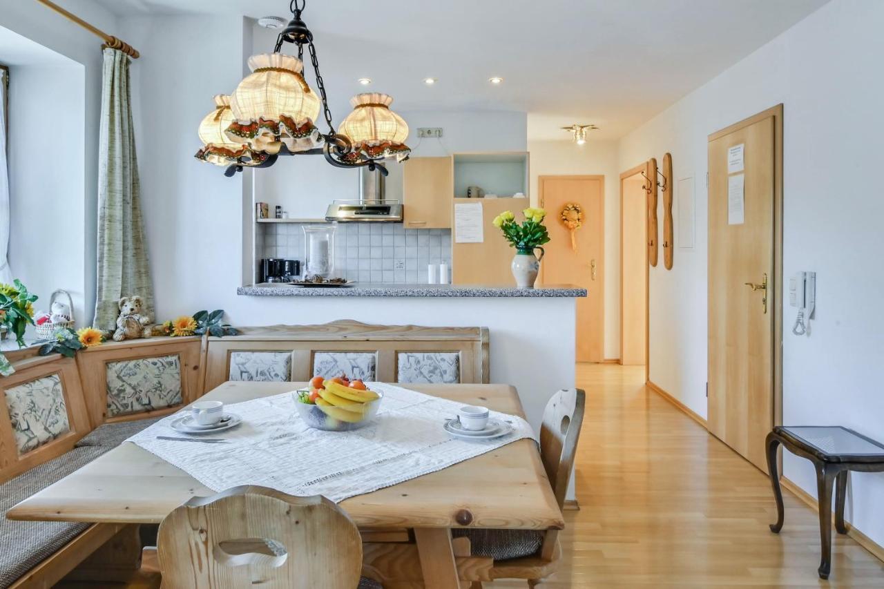 Katharinenhof Ferienwohnung Alpspitz การ์มิช-พาร์เทนเคียร์เชน ภายนอก รูปภาพ